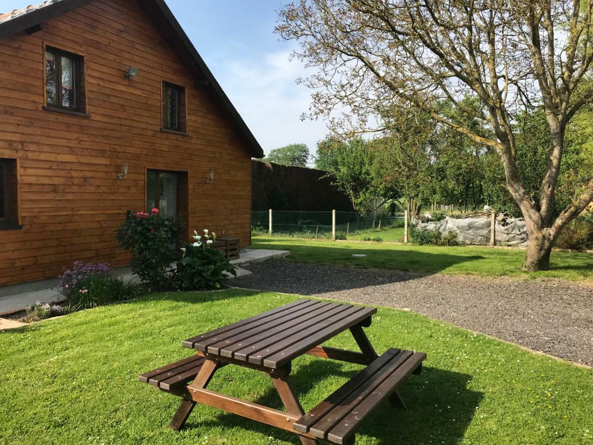 Le Chalet Normand Guilmecourt Bagian luar foto